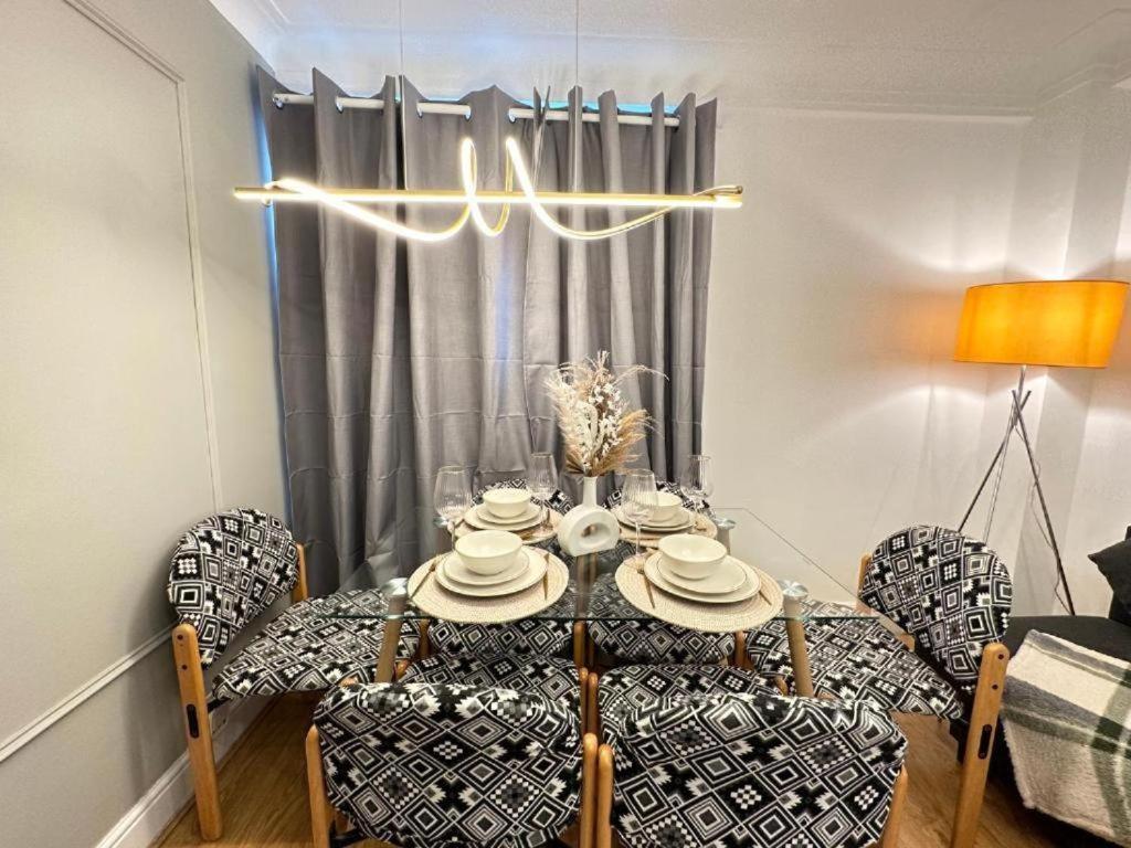 Comfortable Family Near Park Lane *