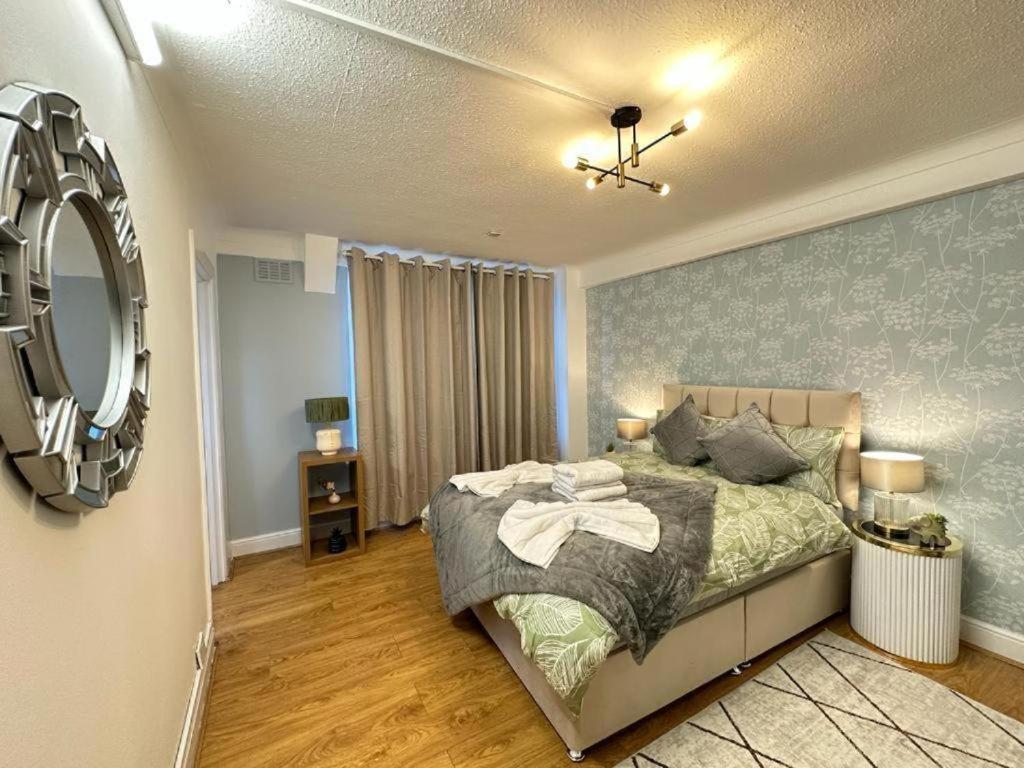 Comfortable Family Near Park Lane * London